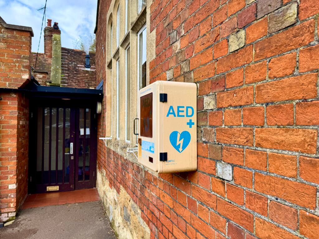 Defibrillator in Hardwick Village